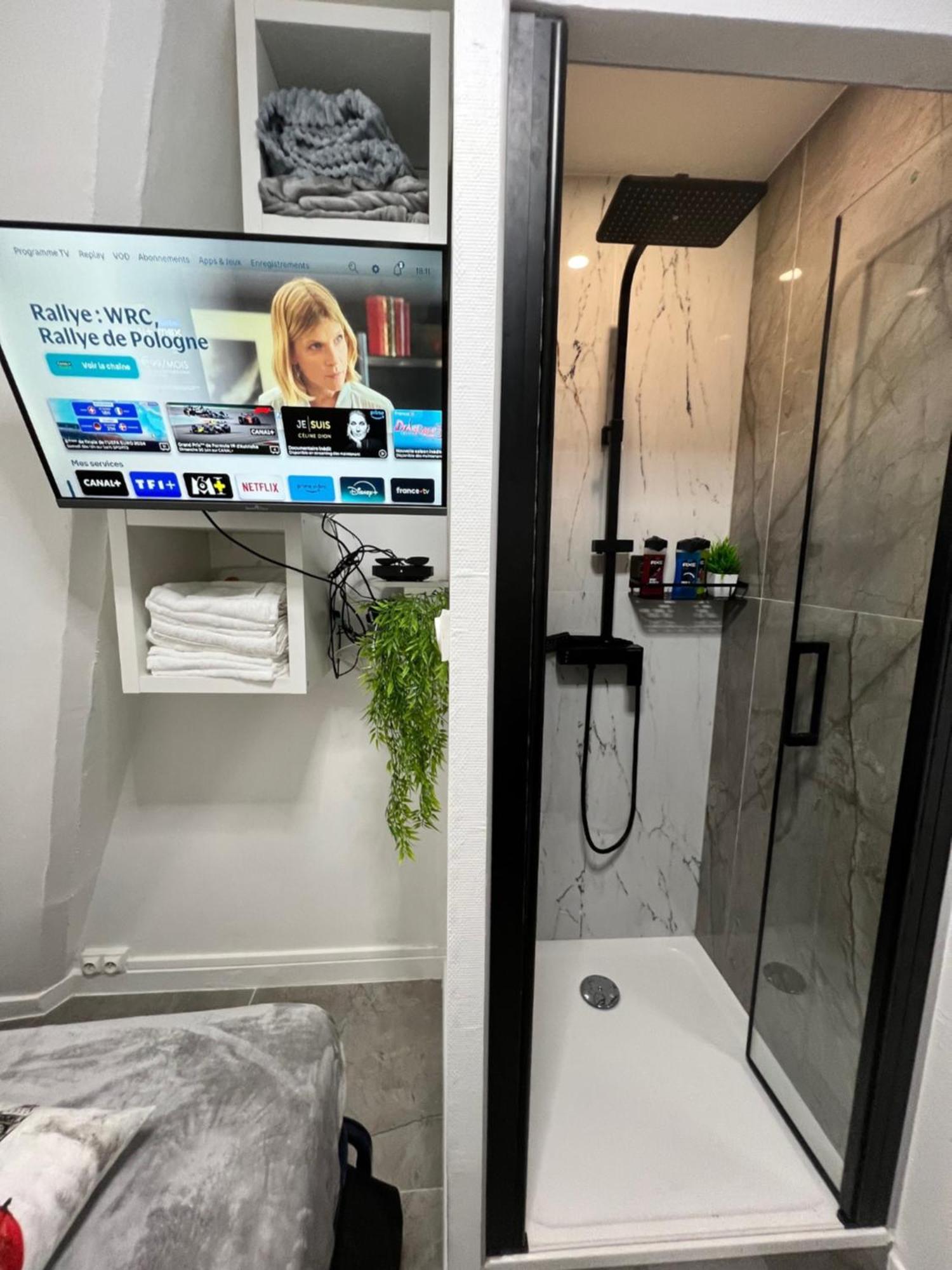 Paris Bastille Bercy Gare De Lyon Chambre Climatisee 9M2 Ideal 1 Pers ,Max 2 Pers Екстериор снимка
