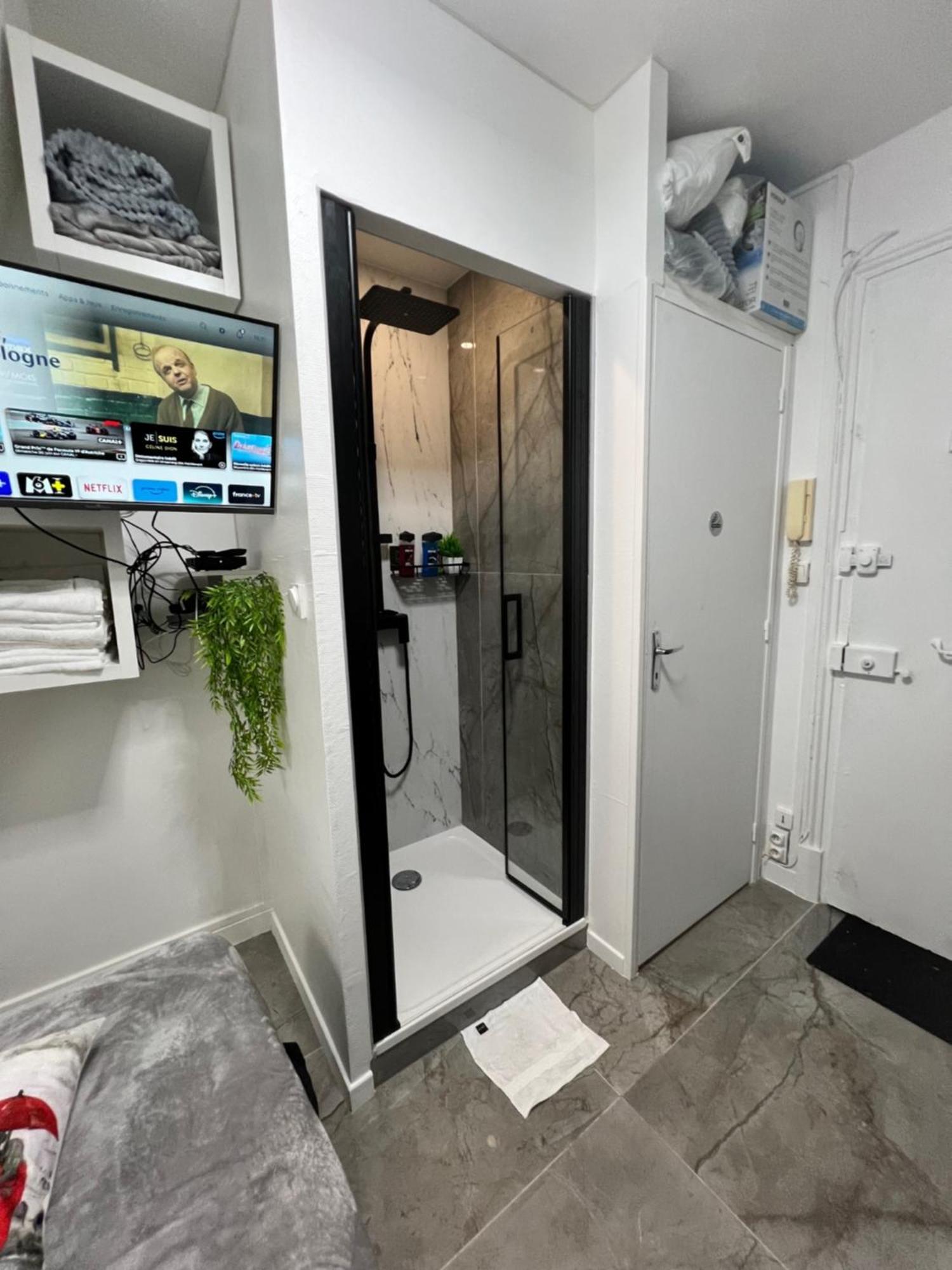 Paris Bastille Bercy Gare De Lyon Chambre Climatisee 9M2 Ideal 1 Pers ,Max 2 Pers Екстериор снимка